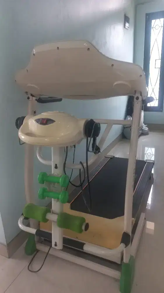 Treadmill Rusak