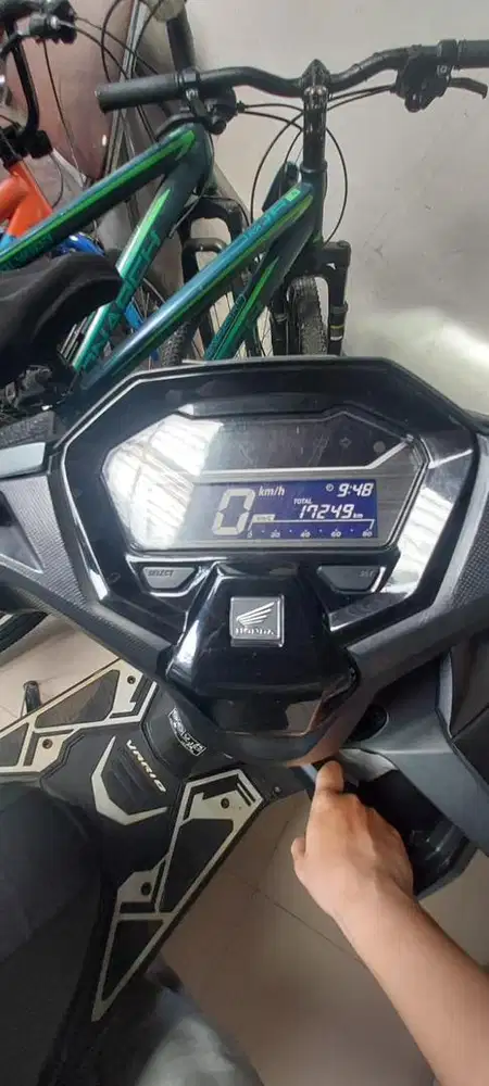 VARIO 160 tahun 2023