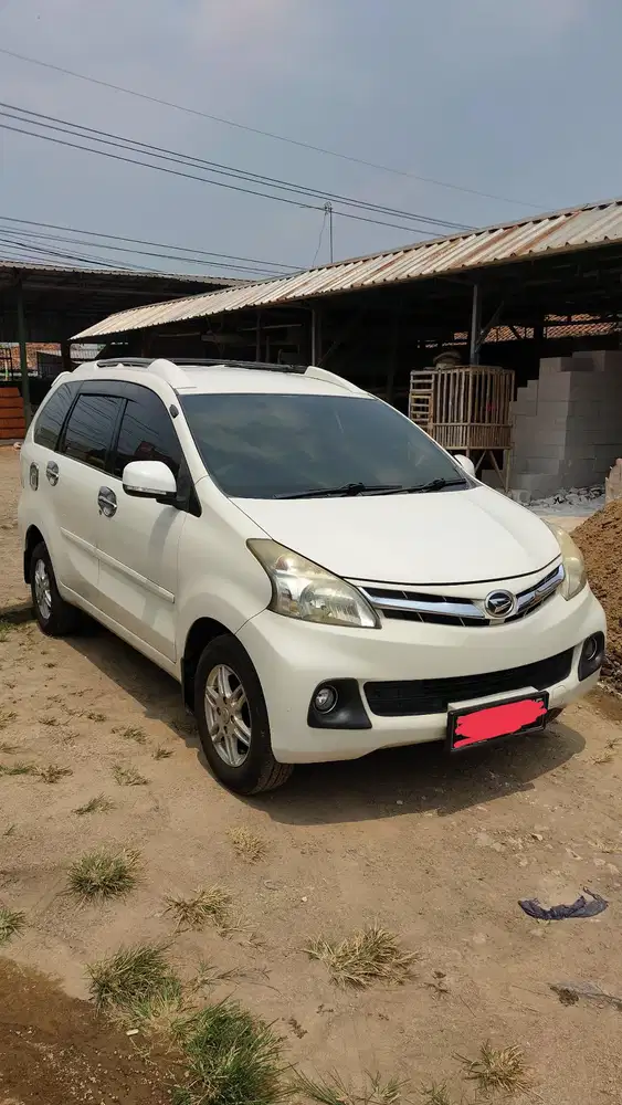 Daihatsu Xenia 2012 Bensin