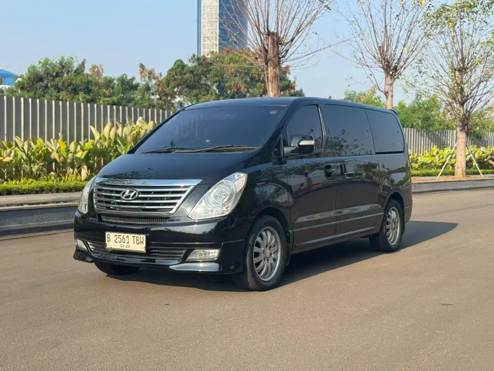 MURAH Hyundai H-1 XG Bensin 2013 AT