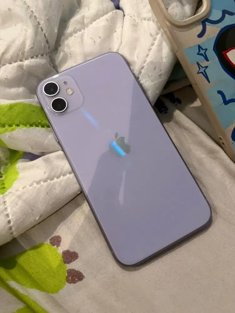 iPhone 11 purple