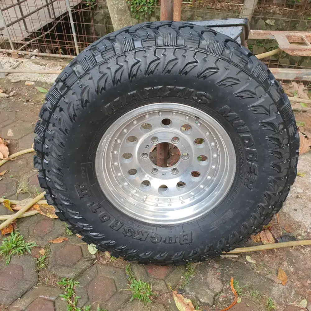 VELG R16 made in USA,