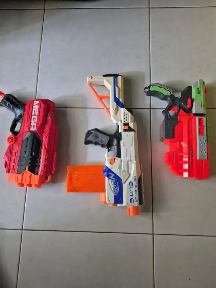 Senjata mainan Merk Nerf