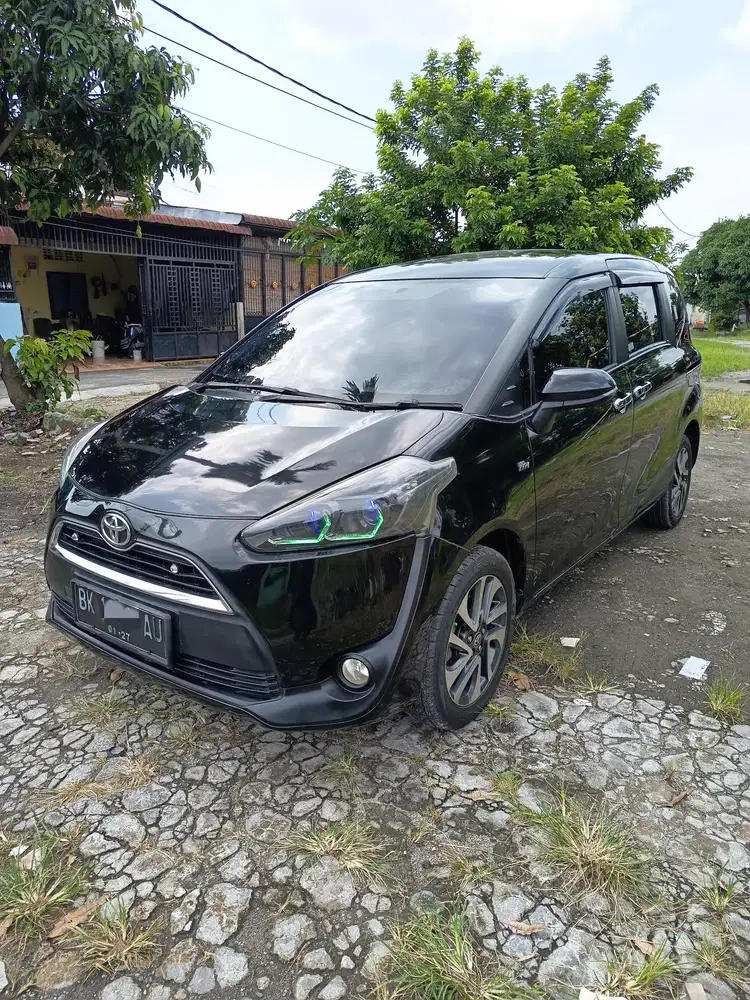 Toyota Sienta 2016 Bensin
