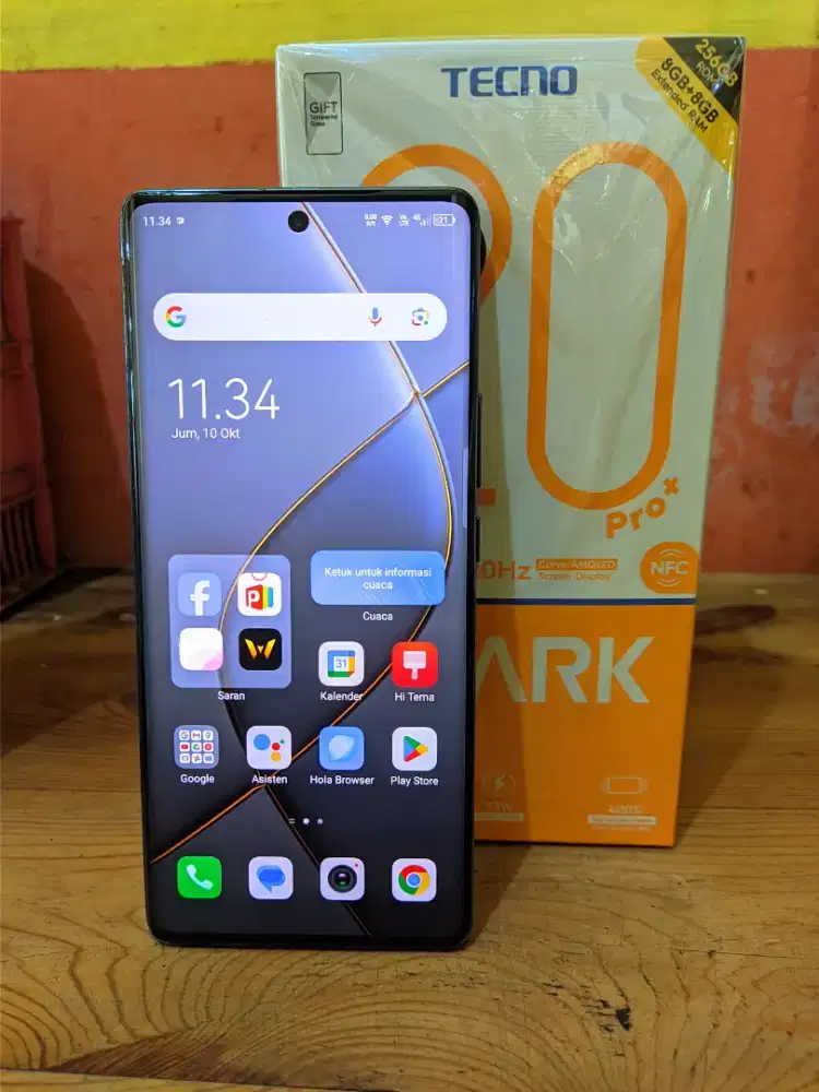 Tecno Spark 20 Pro Plus Edge 8/256GB Fullset