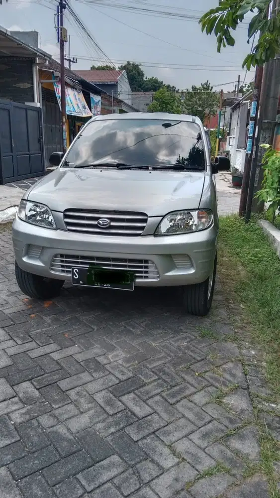 Daihatsu Taruna 2000 Bensin