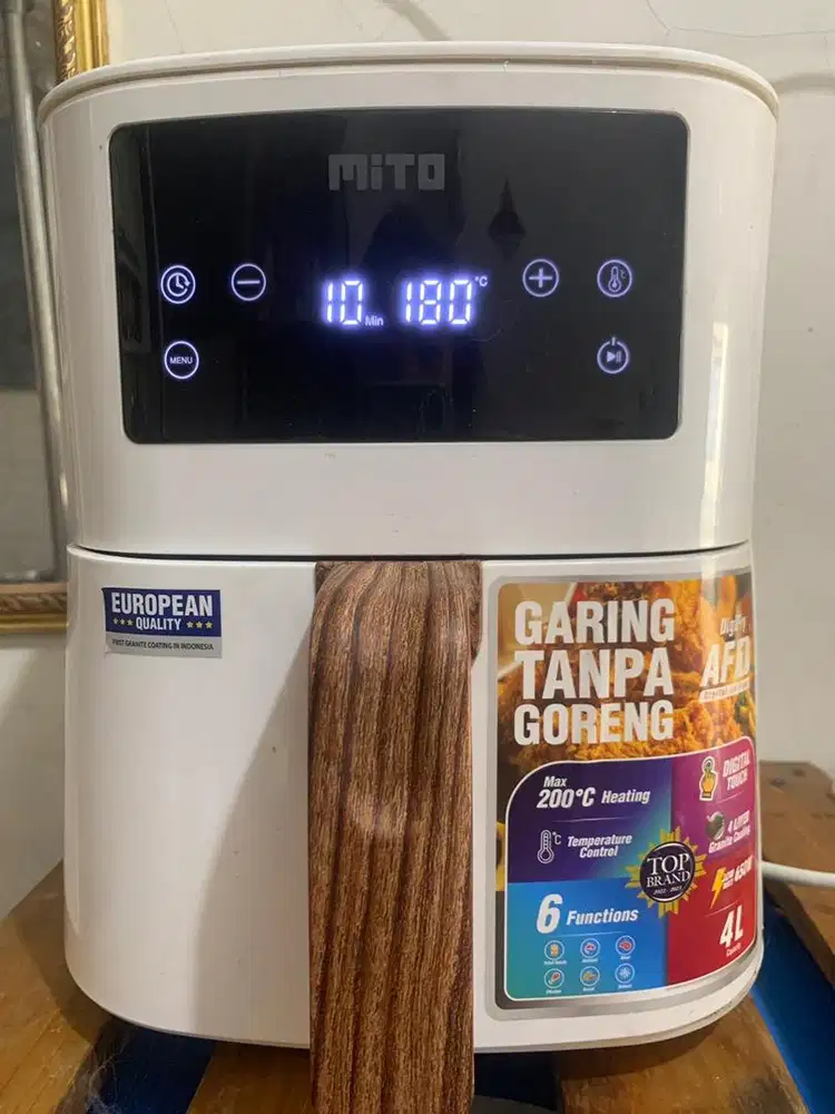 Digital Air fryer Mito kapasitas 4L