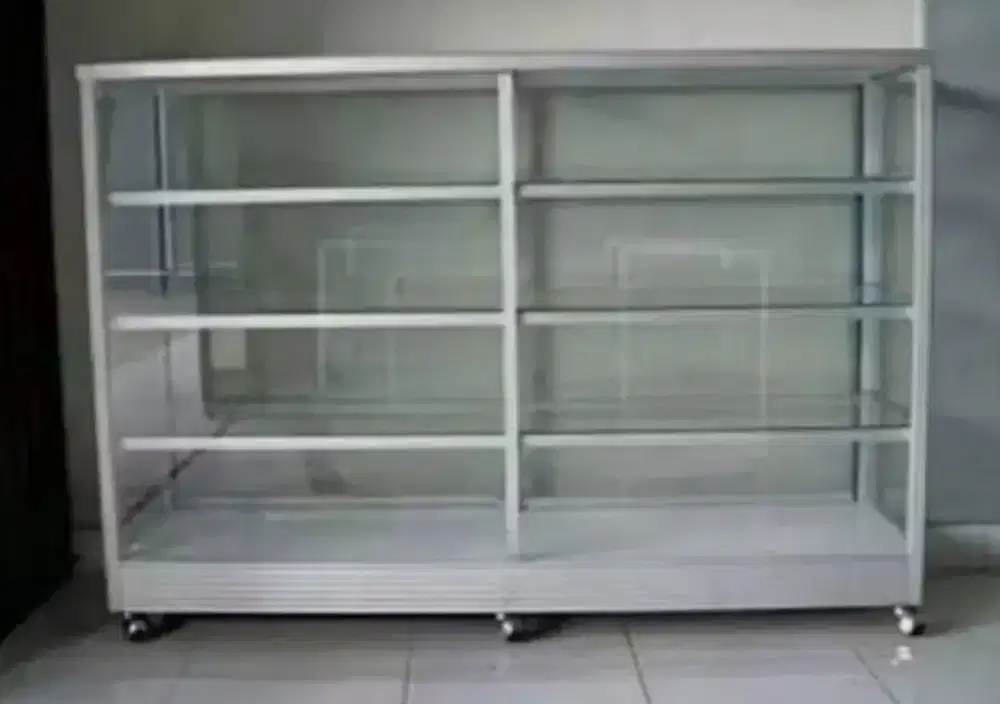 Etalase bekas ukuran 120