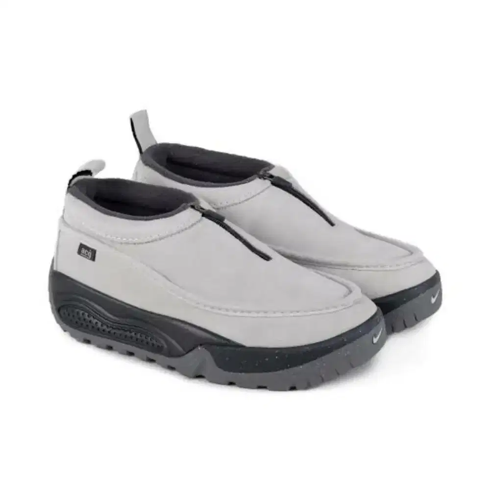 Nike acg izy Size Colour PHOTON DUST/PHOTON DUST-ANTHRACITE Size US 9