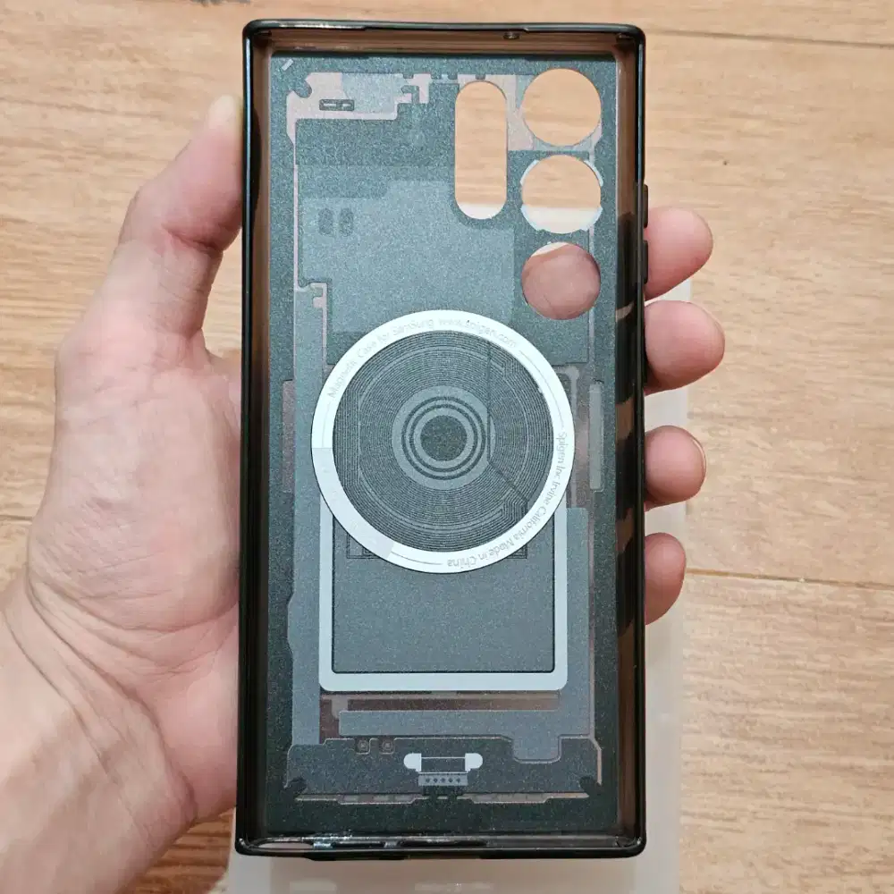 Casing Spigen Samsung S23 Ultra