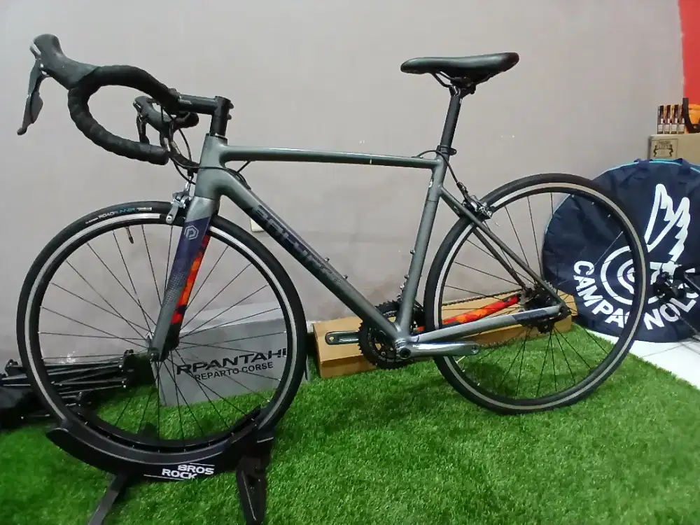 ROADBIKE POLYGON STRATTOS S4 SECOND VERY GOOD CONDITION BARANG SIMPANA