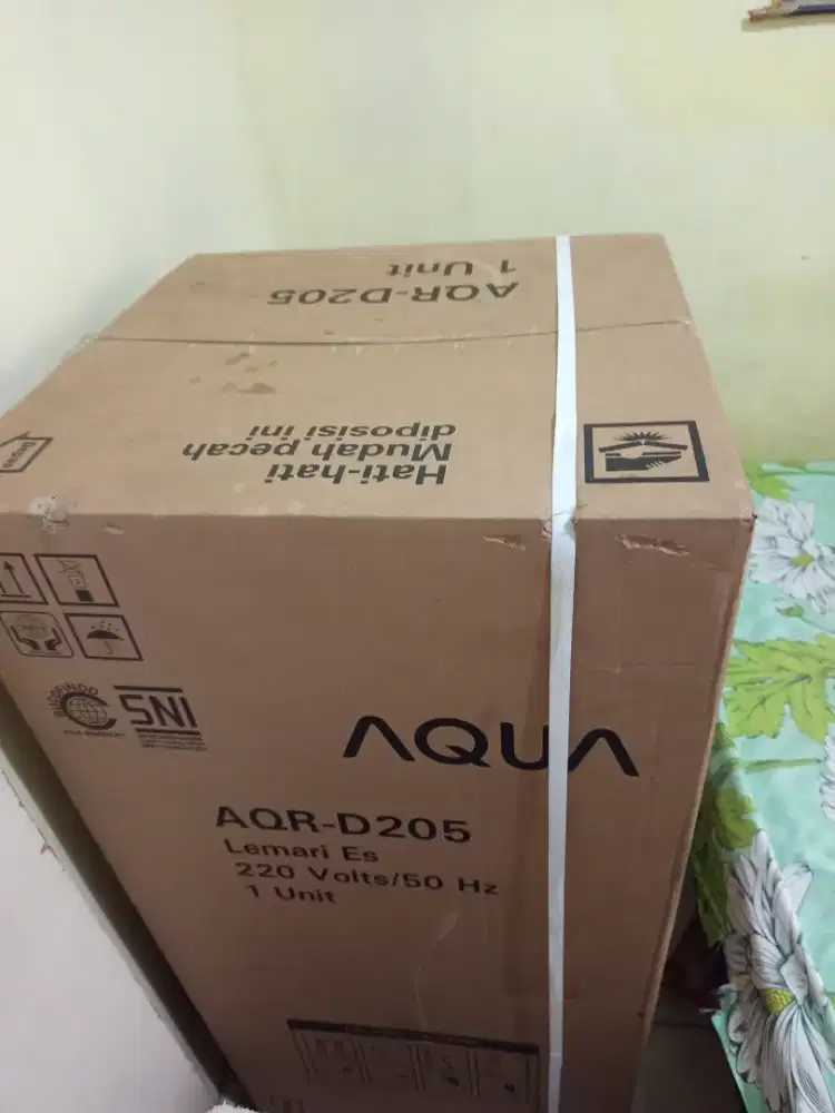 Jual kulkas Baru merk Aqua tipe AQR-D205