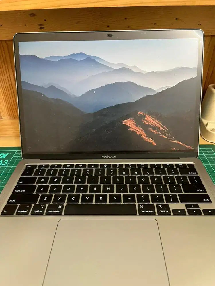 Macbook Air 2020