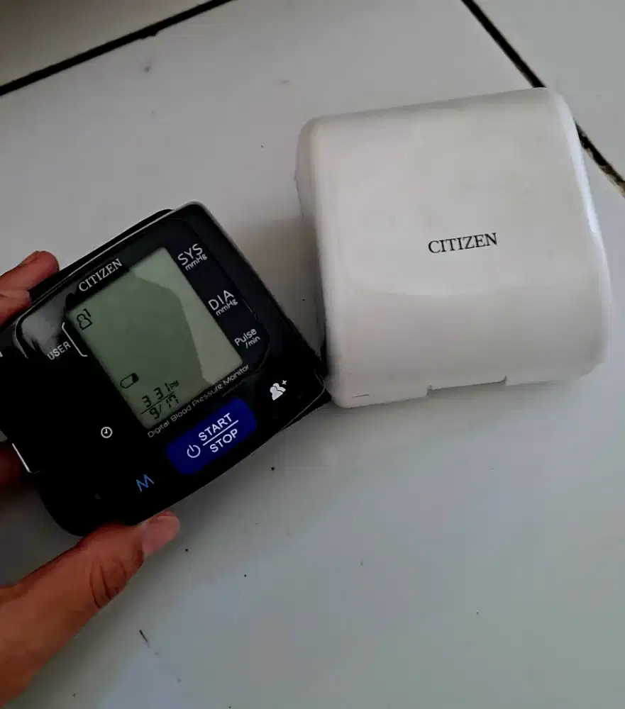 Alat digital tekanan darah merk citizen