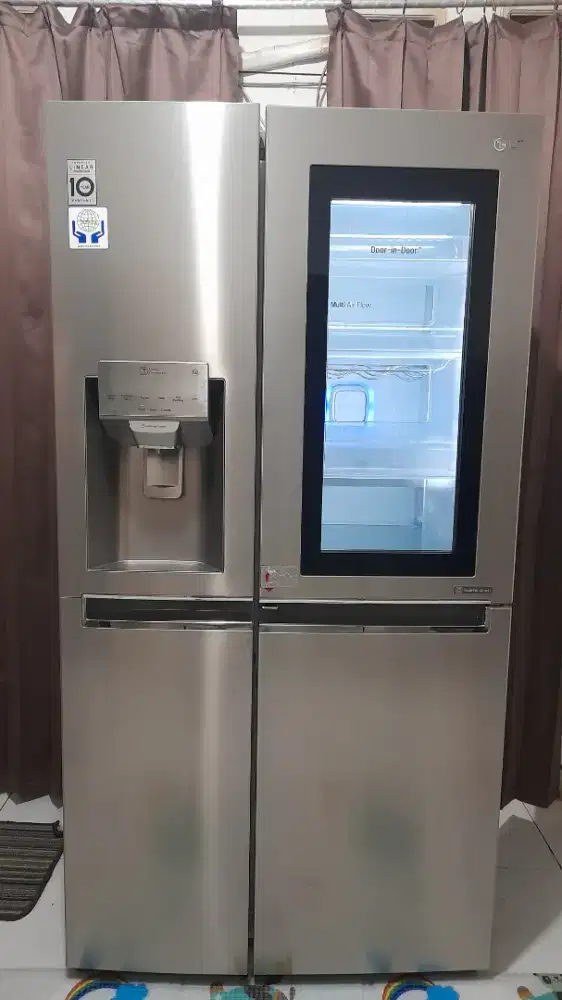Dijual kulkas 2pintu toktok door in door merk LG normal