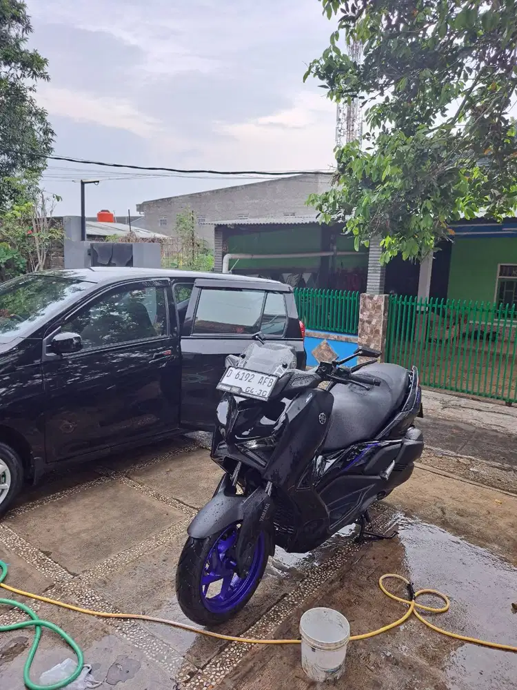 Xmax Connected 2025 ABS