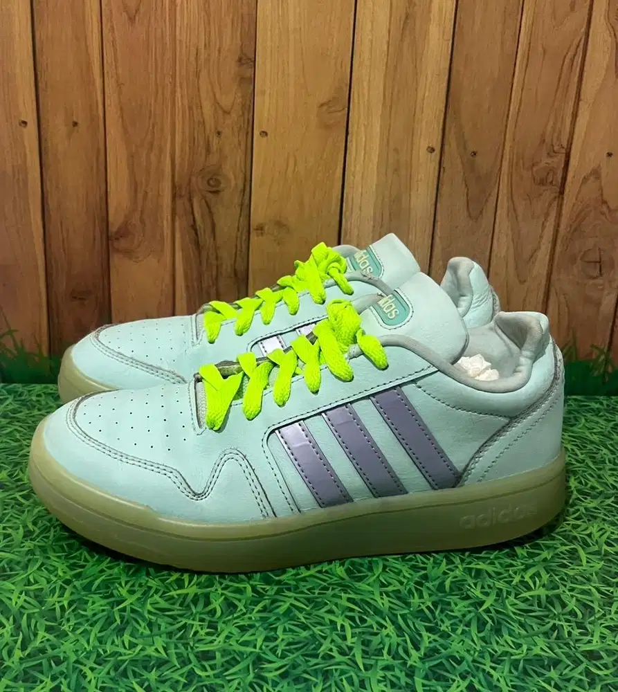 Sepatu adidas cloudfoam