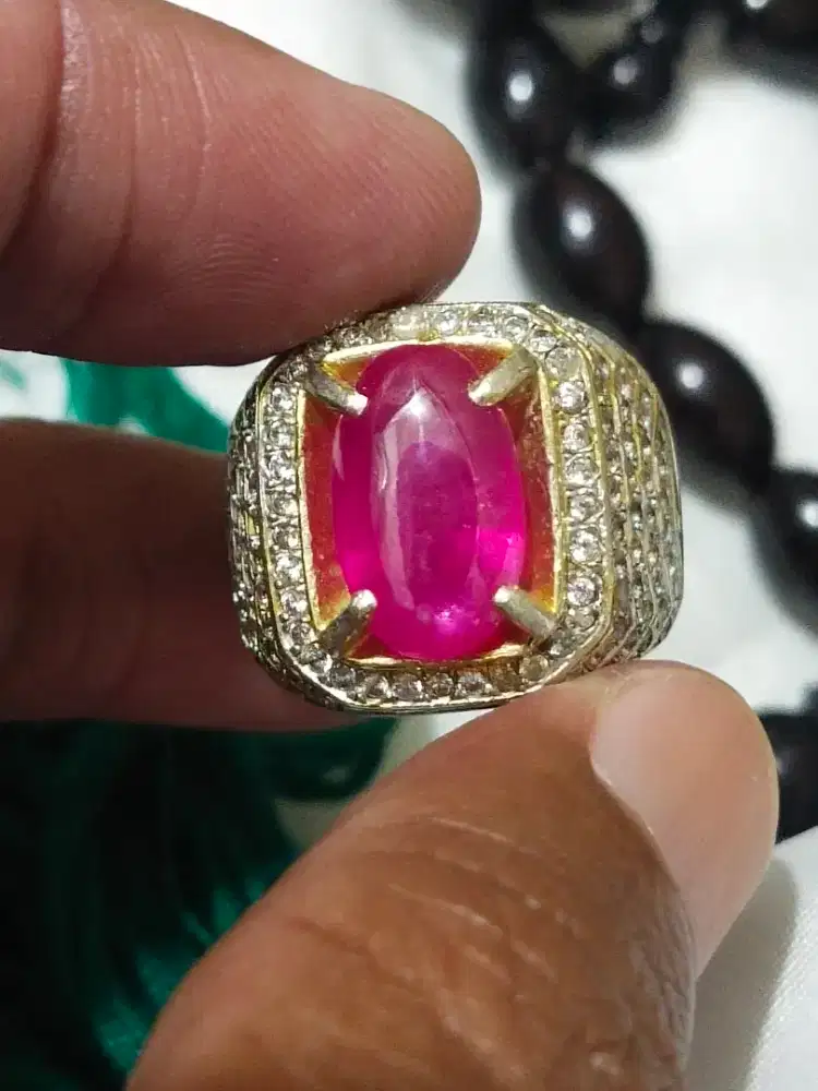 cibcin Batu merah ruby