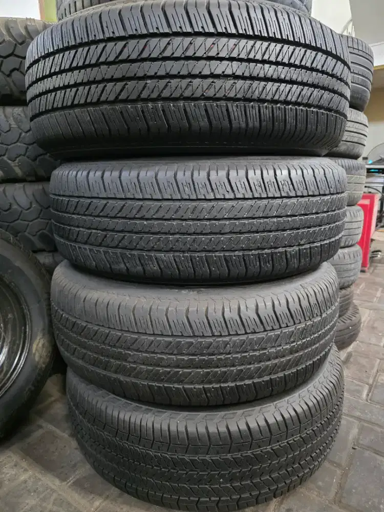 4 Ban 95% BRIDGESTONE 265/65/17 Fortuner Pajero Strada Triton Ranger