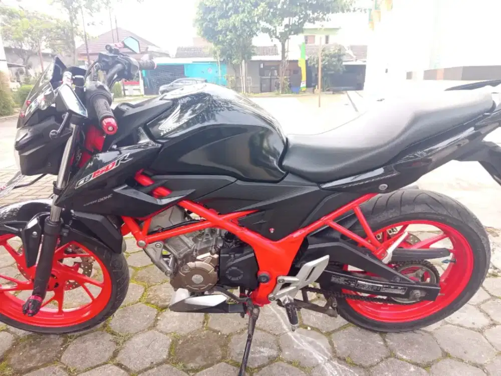 Honda CBR 150R 2017