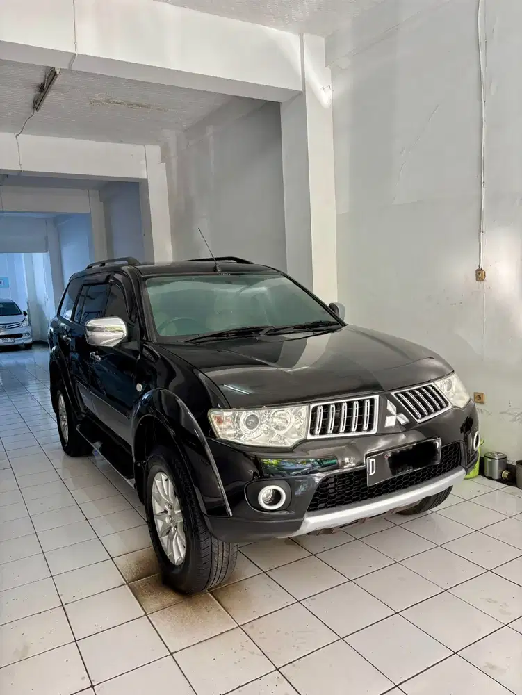 Pajero Sport Exceed AT 2010 Diesel Mitsubishi 2009 2011 Matic