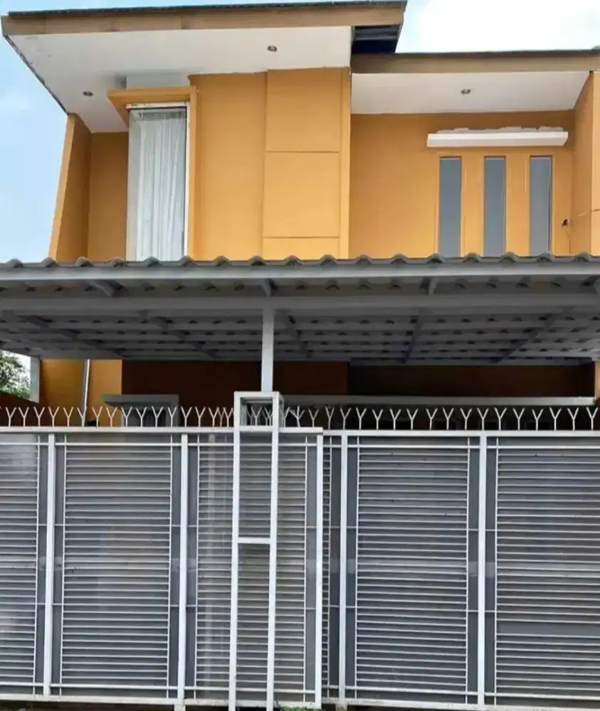 Dikontrakkan Pertahun 25 JT dengan furniture nya.