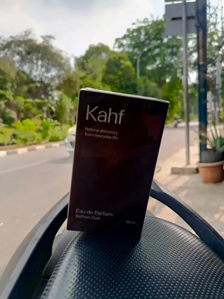 Kahf Saffron Oud 100ml