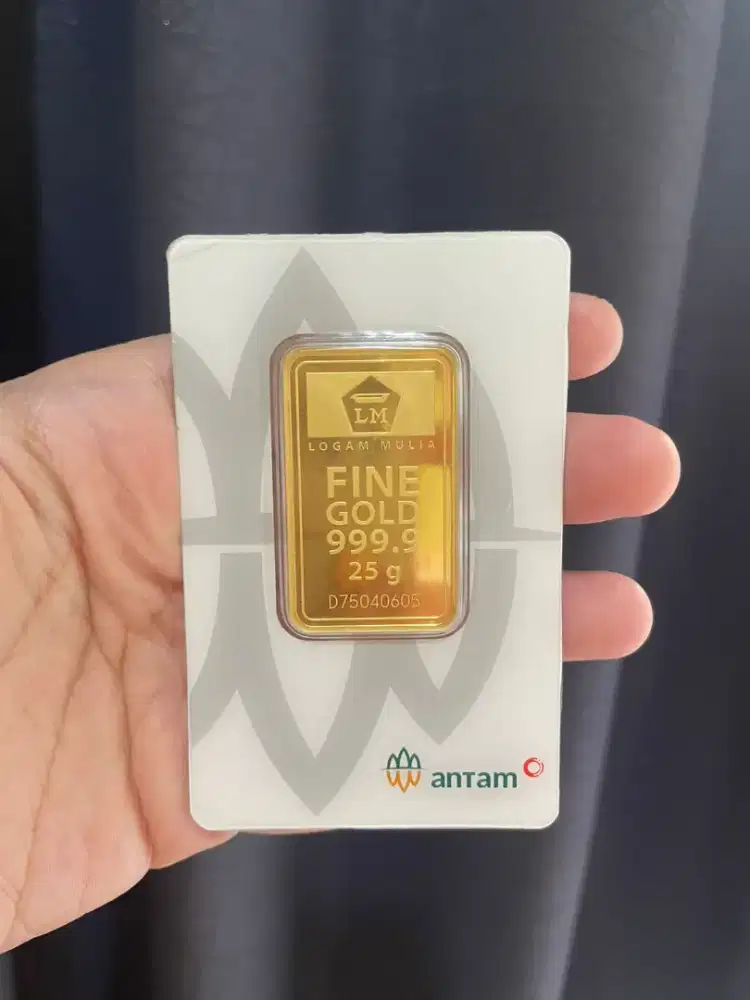 Emas antam 25 gram 2025
