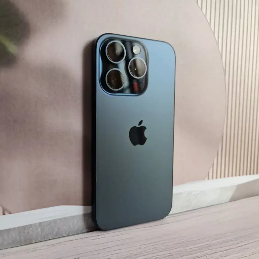 iphone 15 pro 512 gb  beacukai setara ibox fullset ori. Mulus. Bh 86