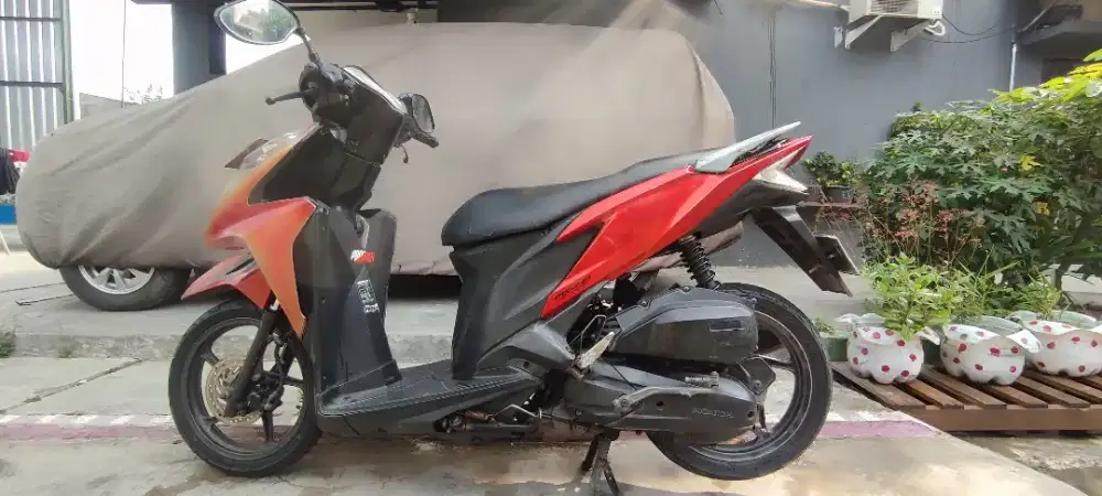 VARIO 125 KZR TH 2014 MERAH