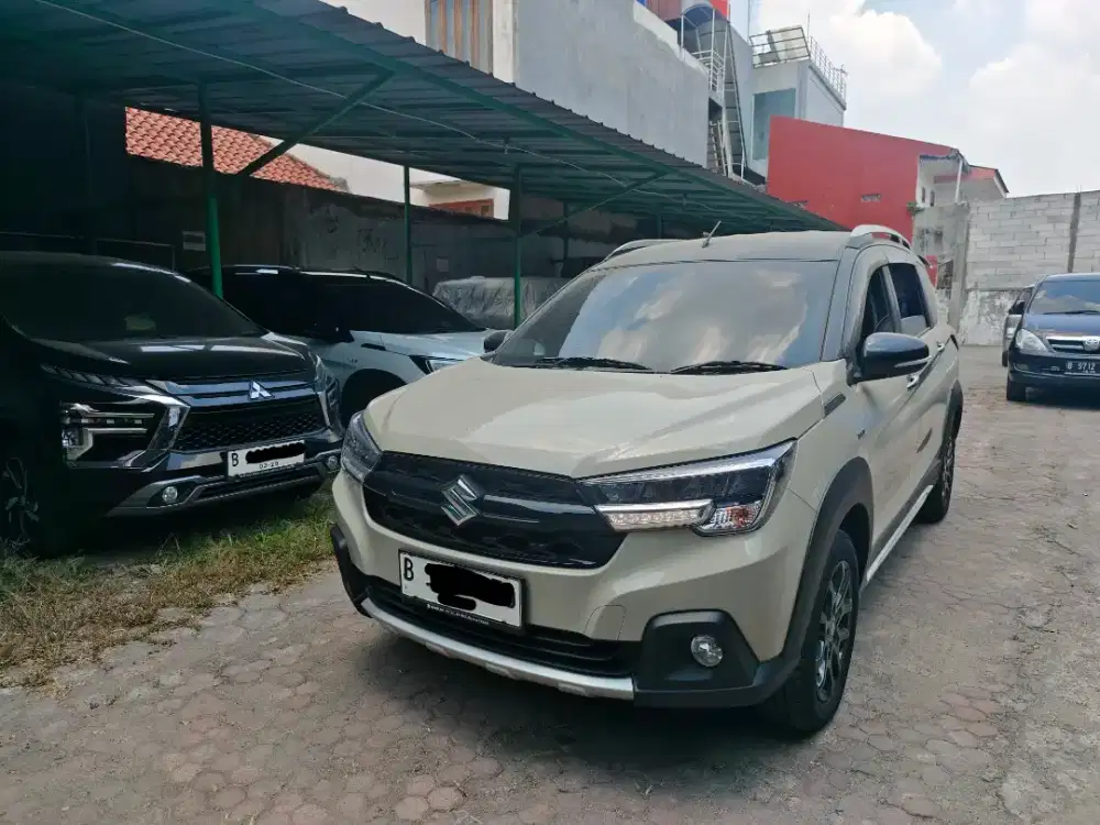 Suzuki XL7 Alpha 2024 AT Two Tone Savana Ivory Low KM