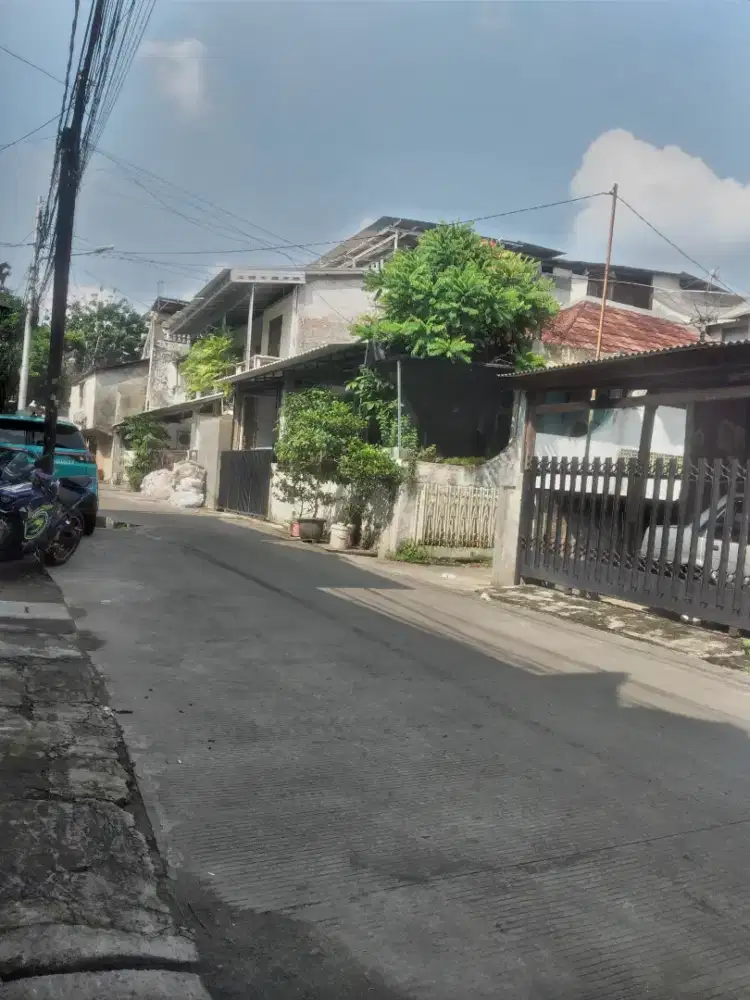 Di jual tanah darat ( bangun dianggap tdk ada)