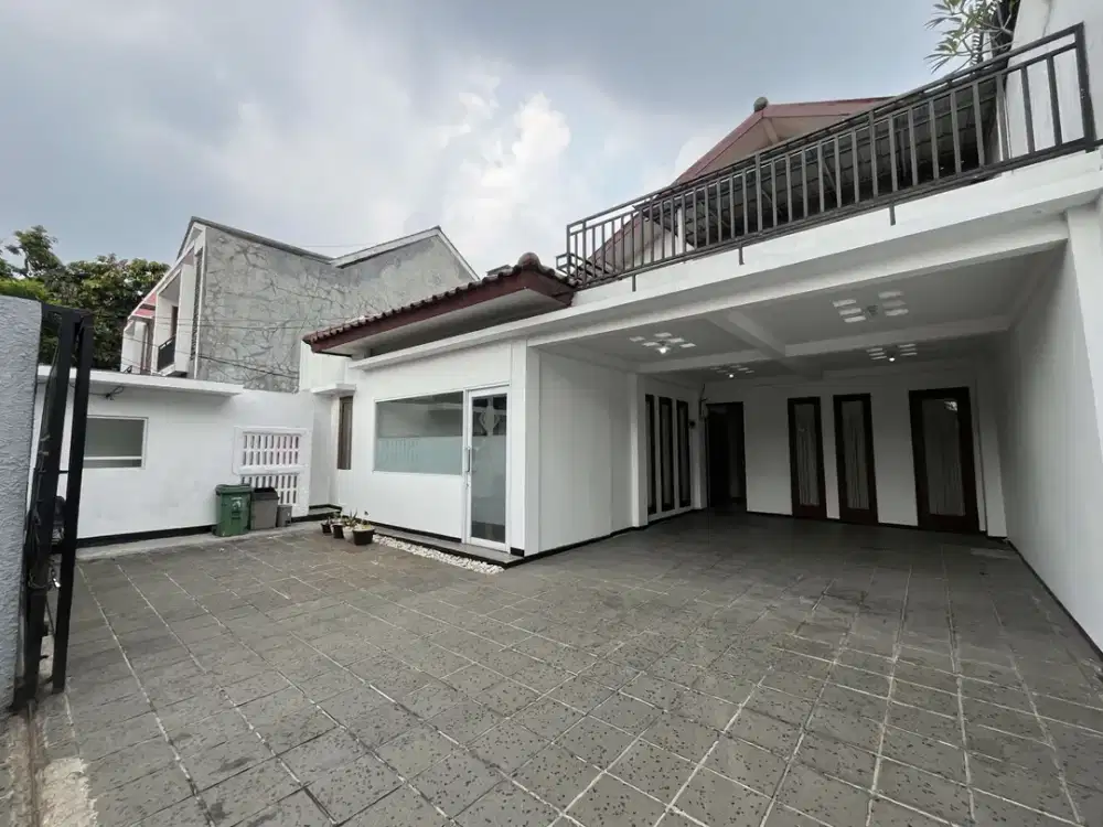 Rumah disewa di Cipete, bisa buat kantor