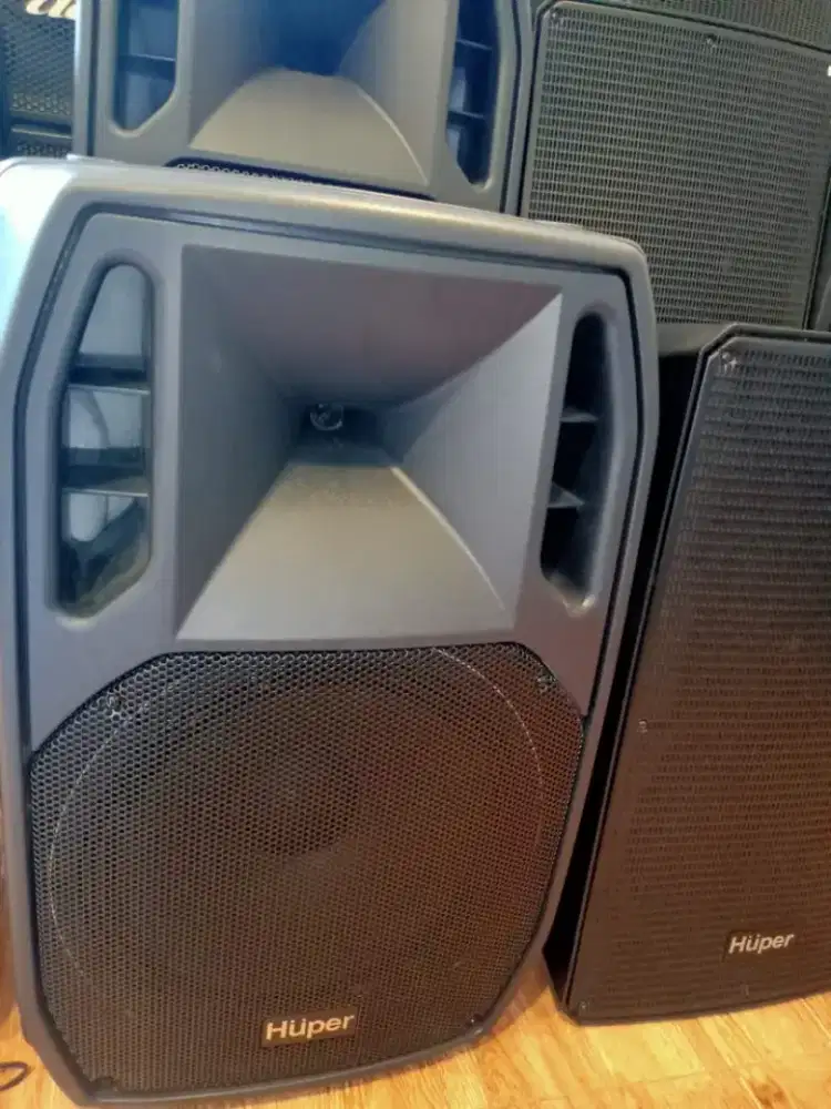 Speaker Aktif Huper AK15A