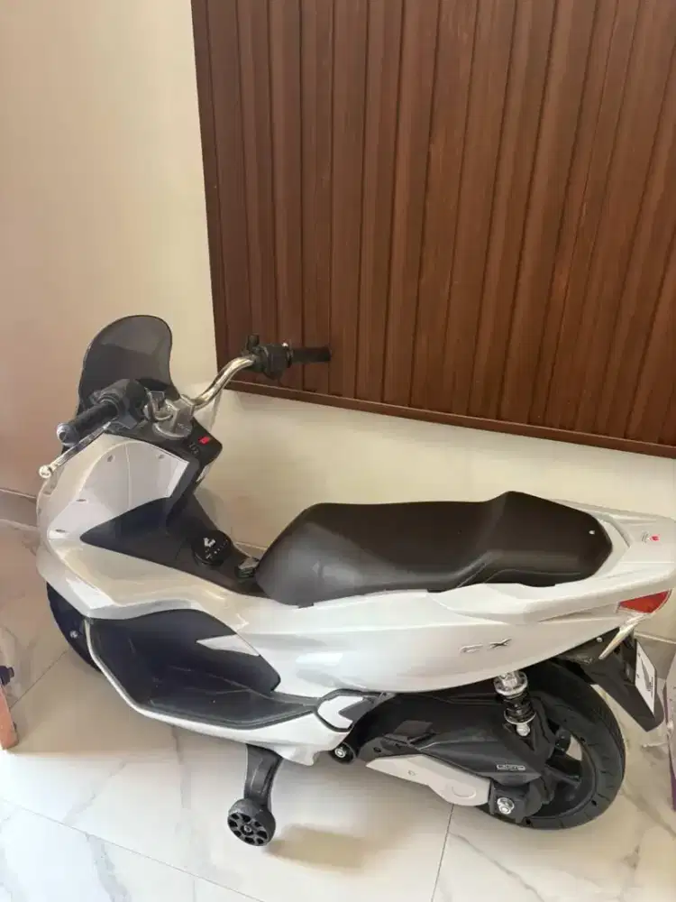 Jual mobil PCX anak like new