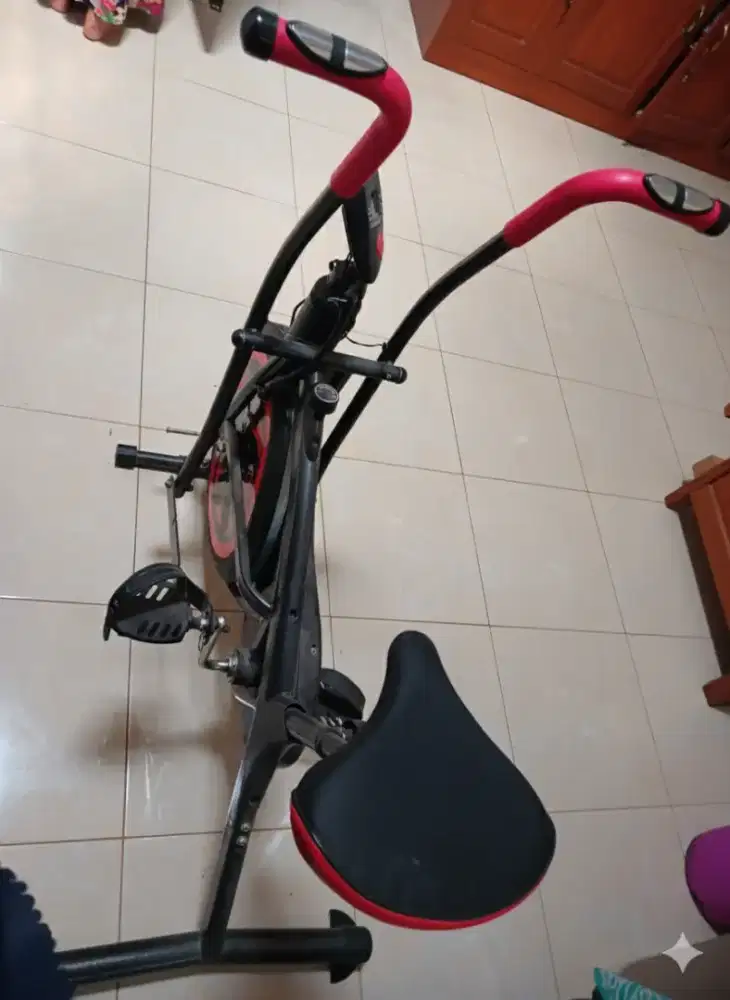 Sepeda statis kondisi bekas dan baik
