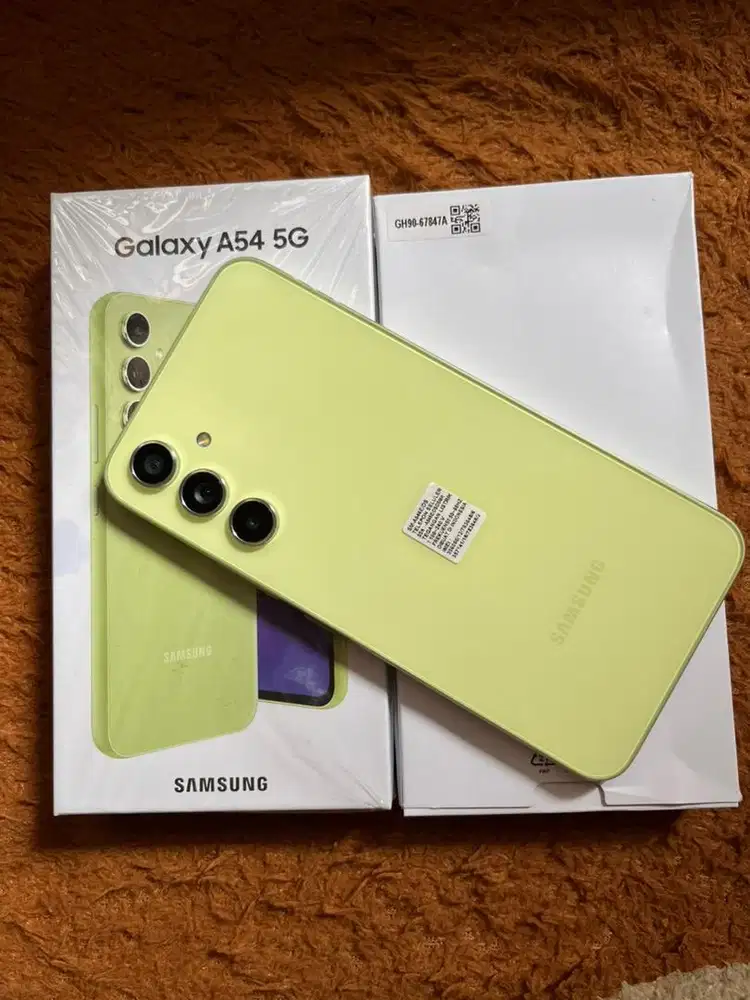 Samsung A54 (8/256)
