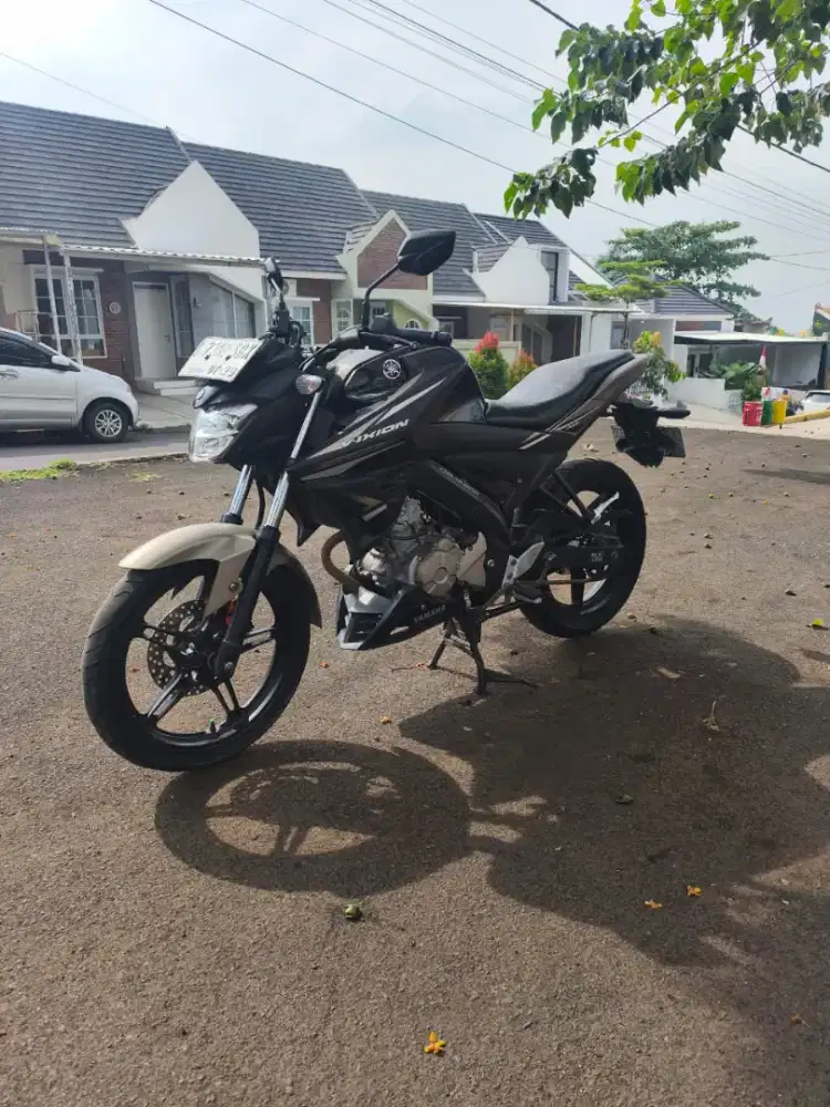 Vixion all new 2019 low km 19rb/tt boleh gan cash lebih bagus