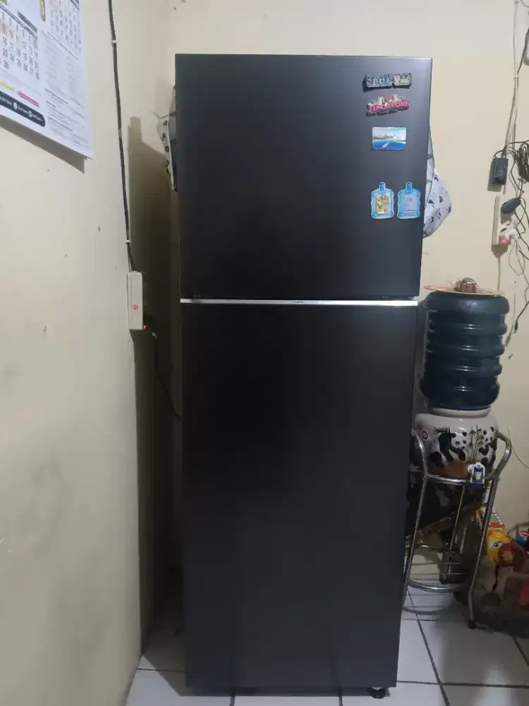 Jual kulkas 2 pintu merk Samsung