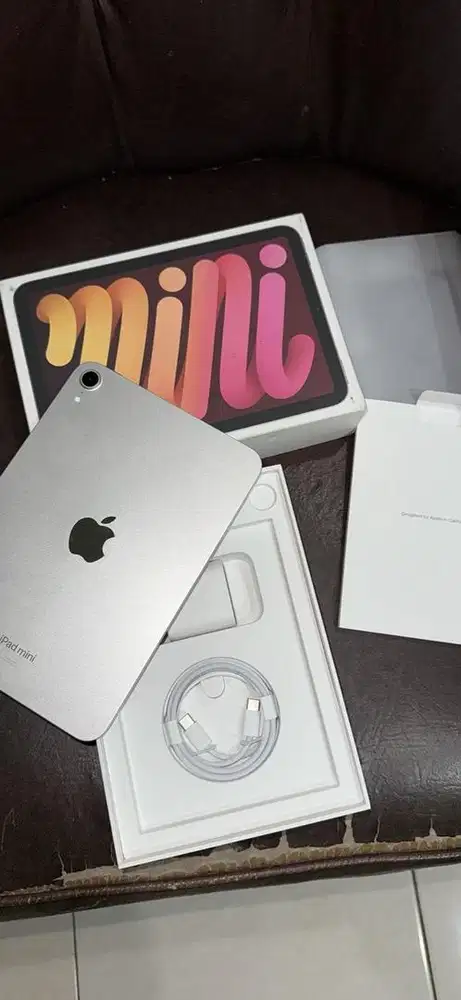 Ipad Mini 7 128GB Starlight garansi Inter sampai July 2026 BH 100%