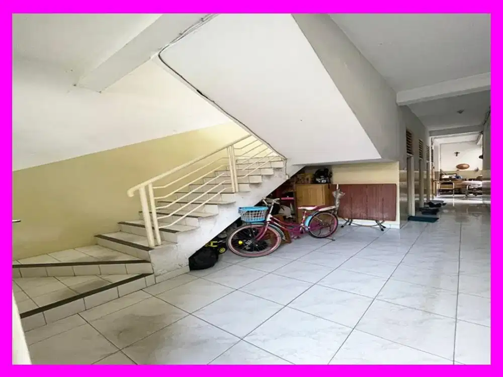 Dhyana Kost luas tanah 256m2 di jelambar