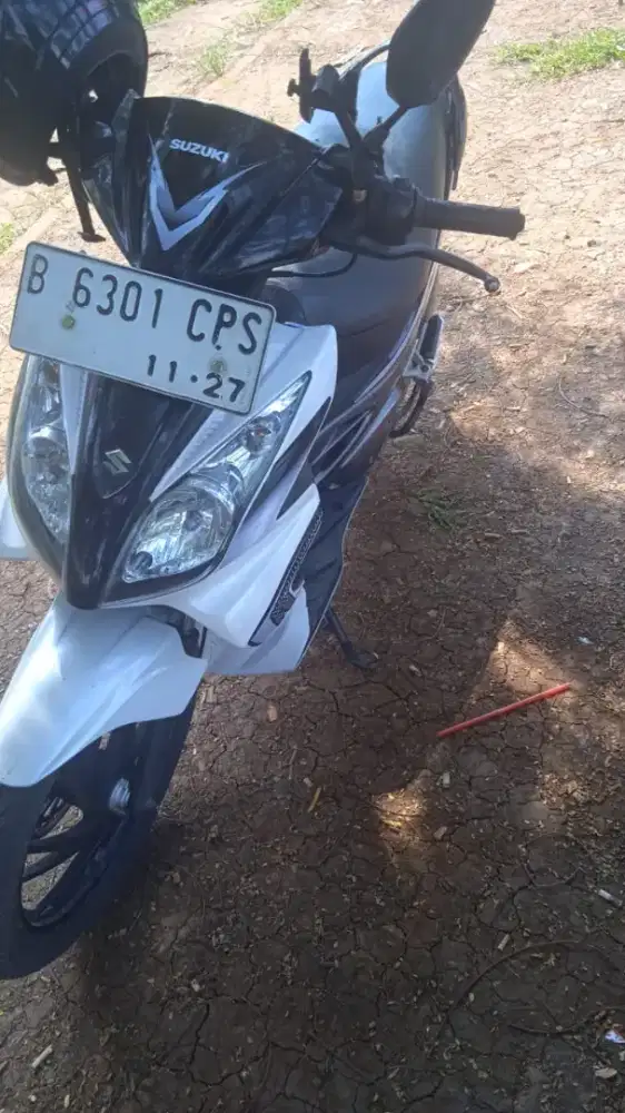 Suzuki skywave mesin terawat . Body standart.