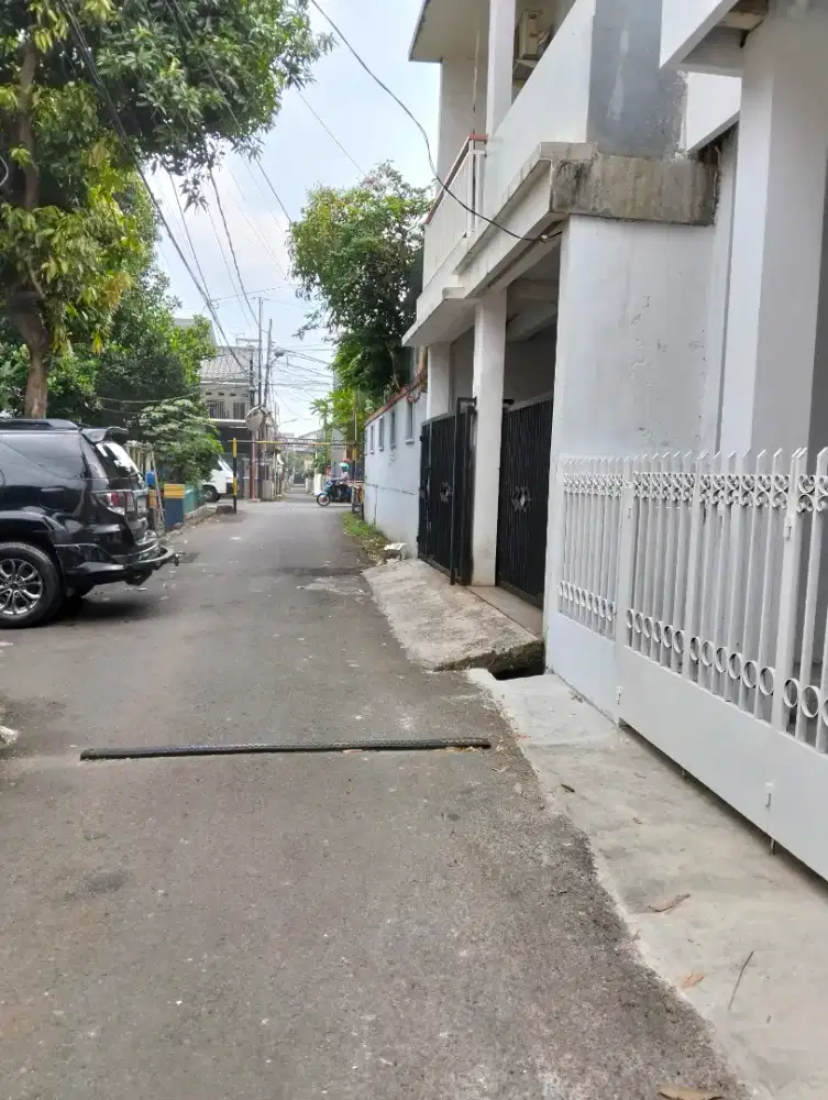 Di Sewa kan lingkungan dalam komplek