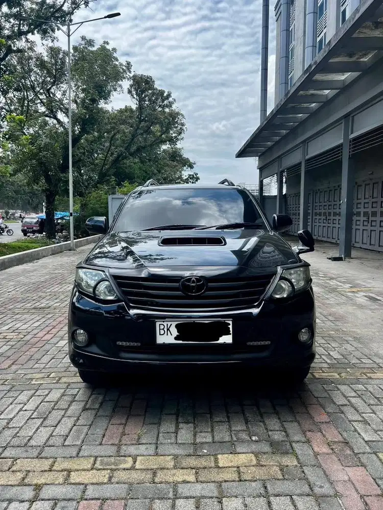 Fortuner VNT Diesel 2013 – Kondisi Siap Pakai, Mesin Terawat