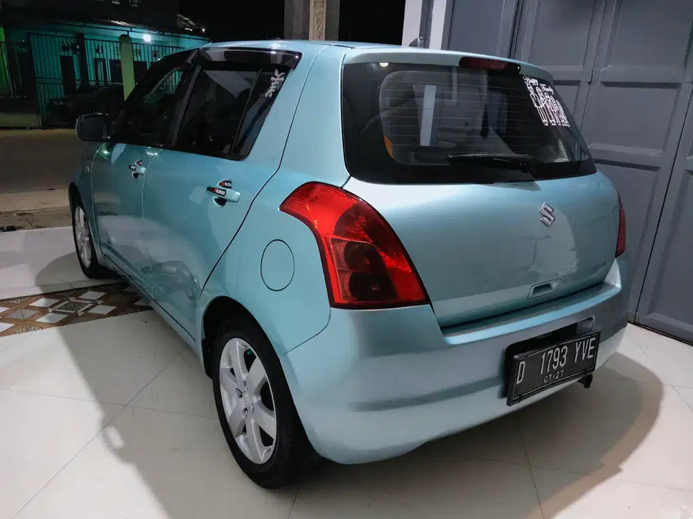Suzuki Swift 2008 Bensin