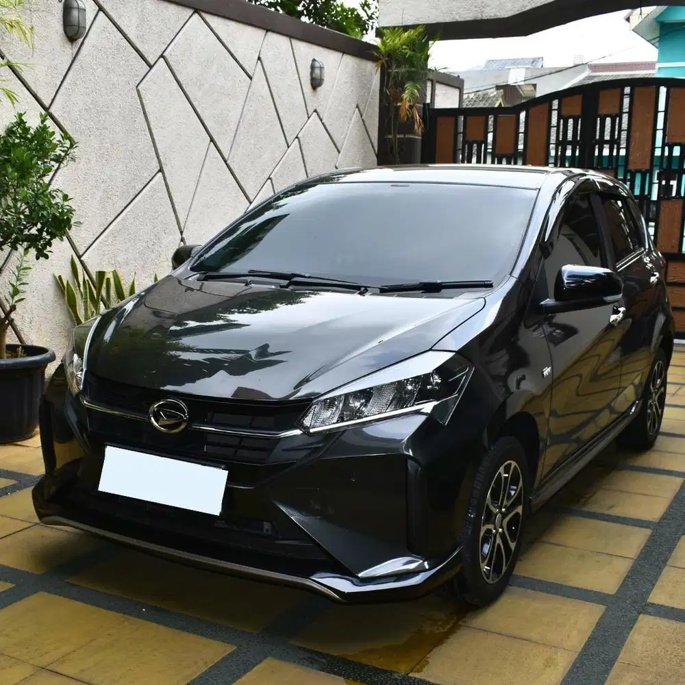 Daihatsu New Sirion R CVT LOW KM