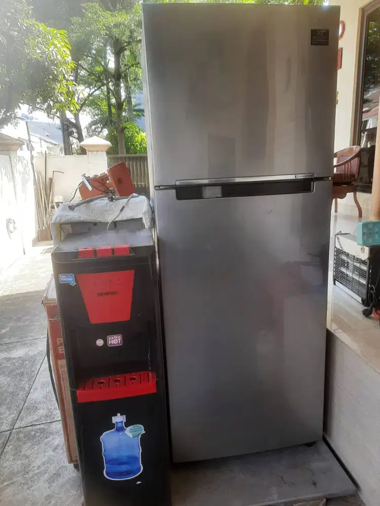 kulkas + 4 water heater + Ipad + mixer + monitor dl = BORONGAN 12 pcs