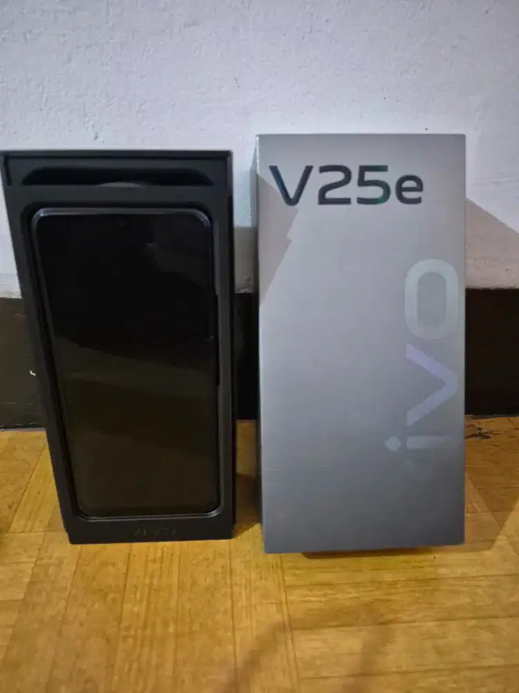Jual VIVO V25E 12/256 Second, Fullset Nego