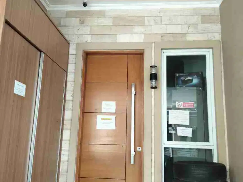 rumah 4lantai kelapa gading Dijual