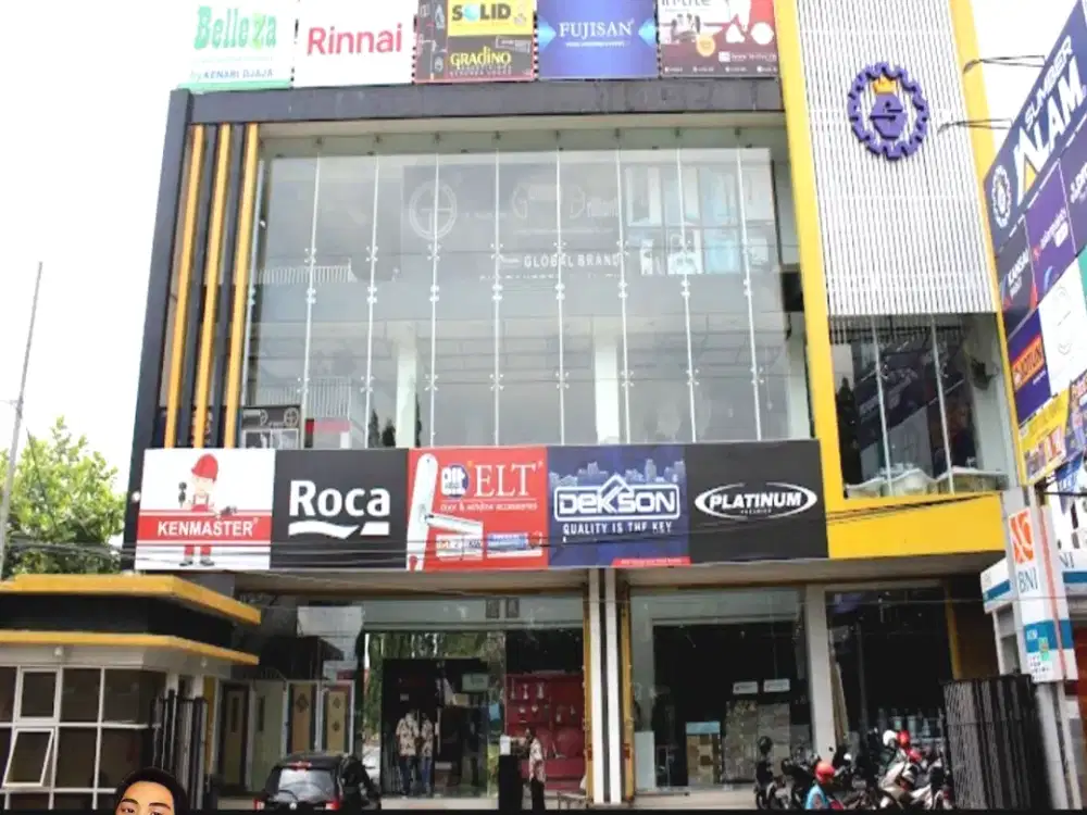 DIJUAL RUKO MINIMALIS 4 LANTAI PINGGIR JALAN PROVINSI TENGAH KOTA